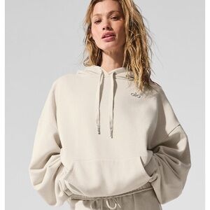 ALO yoga oatmeal hoodie XS